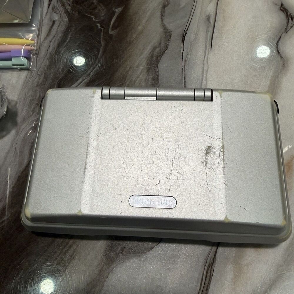 Nintendo DS Original Console NTR-001 Titanium Silver - Tested Works w/ Charger - Picture 11 of 13